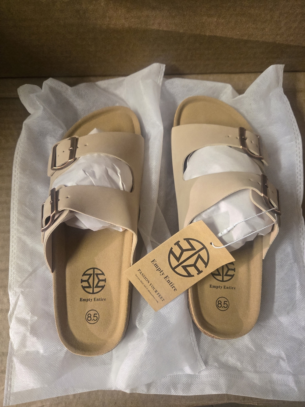 Empty Entire Sandals Women 8.5 Stone